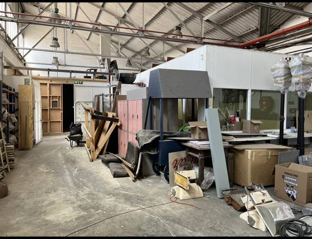 INDUSTRIAL PROPERTY TO RENT IN PAARDEN EILAND